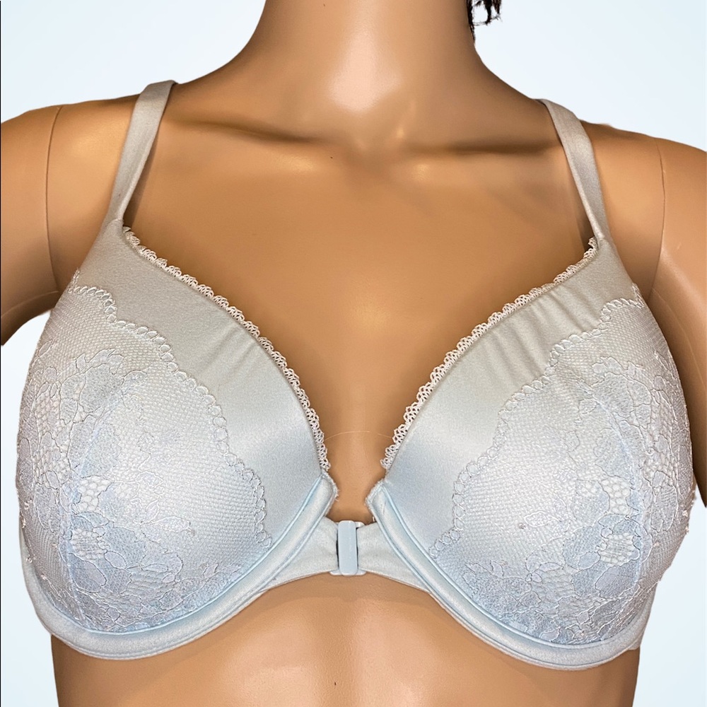 Victoria's Secret Body By Victoria Racerback Demi Front Close Bra Size 34DD VGC